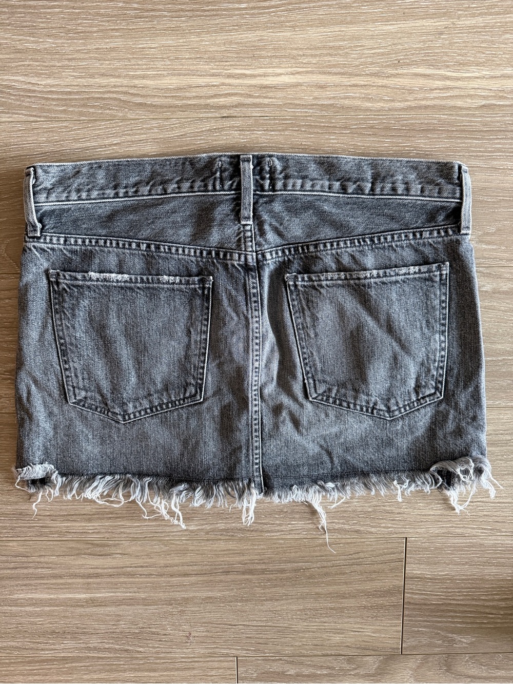 AGOLDE Quinn Mini Skirt High Rise Black Jinx size 27 - Picture 12 of 12